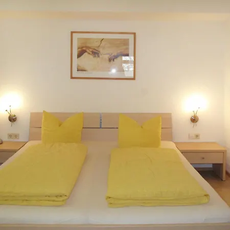 Koehle By Interhome Pfunds