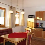 Koehle By Interhome Lejlighed